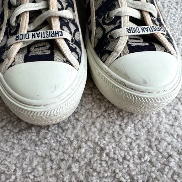 Dior Sneakers Authentic